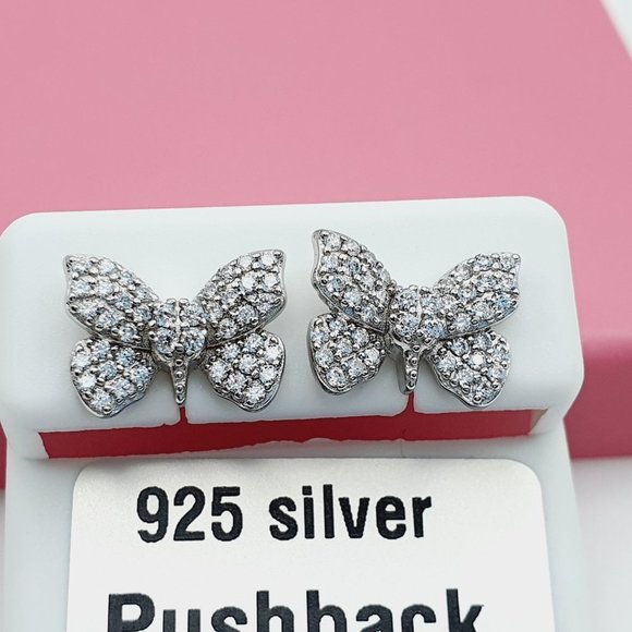 - 925 Sterling Silver Cubic Zirconia Earrings U19254530